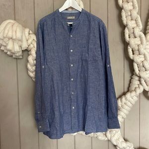 Blue 100% Linen button down SHIRT. Classic look and material for the summer.New!